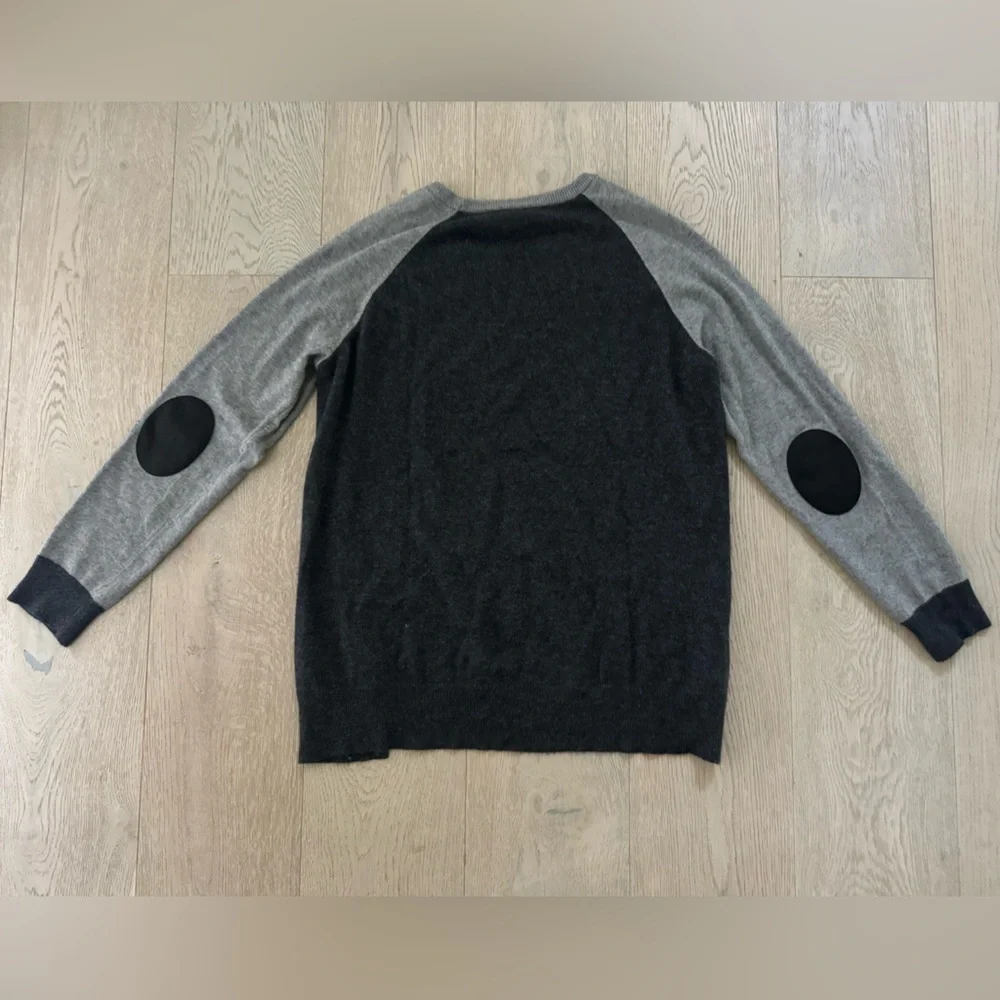 J.Crew Black/Gray color block size L